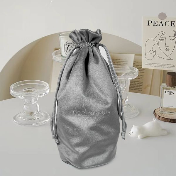 Elegant Velvet Jewelry Pouch With Drawstring Closure Soft Mini Gift Bags for Rings Earrings Cosmetics Storage - 图片 4